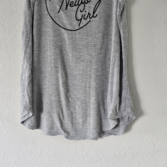 Old navy women's tank top, gray color pristine condition size small Athleisure - Picture 5 of 9
